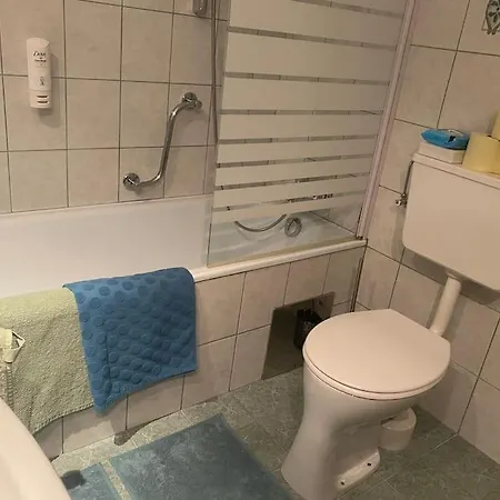 Schoene Mit Wolfgangseeblick Apartman Strobl