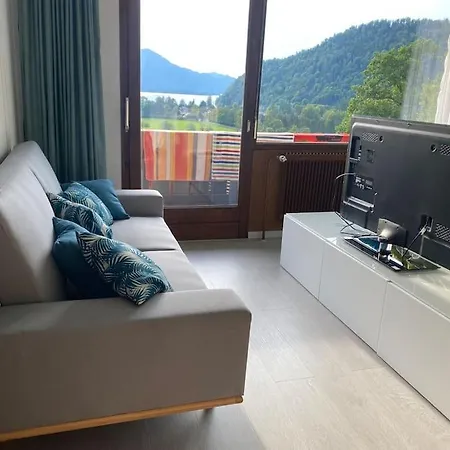 Schoene Mit Wolfgangseeblick * Strobl