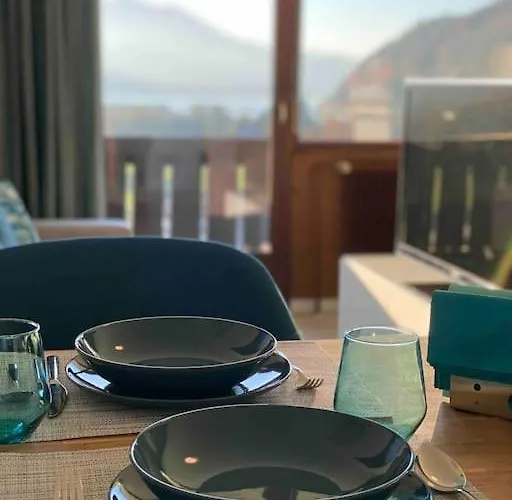 Schoene Mit Wolfgangseeblick *